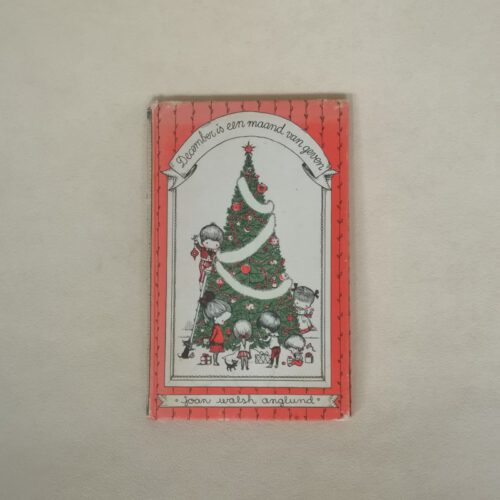 Vintage boekje December is een maand van geven Joan Walsh Anglund