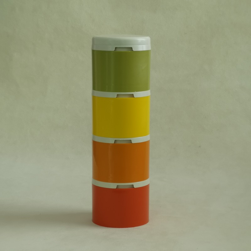 Vintage stapelbare kruidenstrooier / kruidentoren Tupperware diverse kleuren