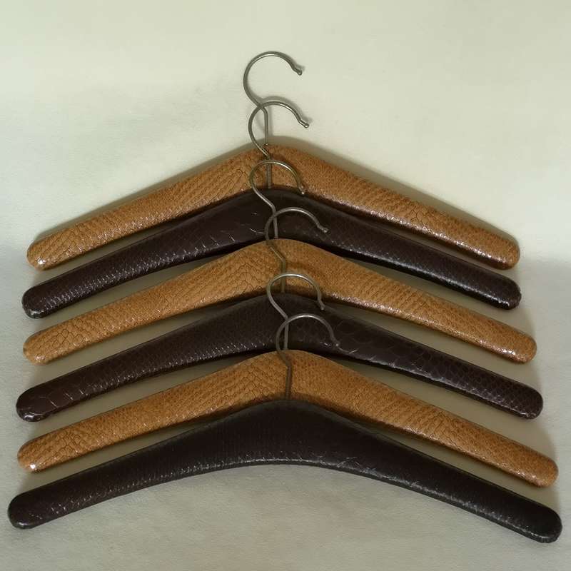 Vintage skai kledinghangers 6 - Bij-Ma-Ria vintage en retro winkel