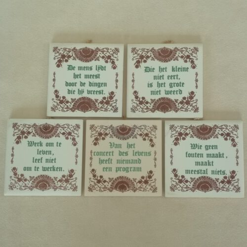 Vintage spreuktegeltjes klein diverse