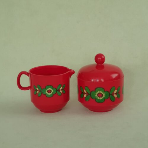 Vintage kunststof roomstel Emsa rood